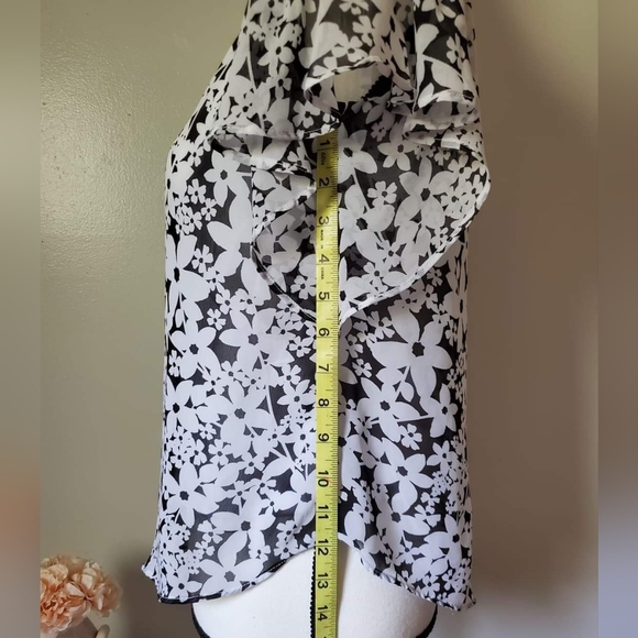 IZ BYER Blouse (Juniors) - Picture 4 of 5